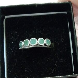 Elegant Silver and Green Stone Ring